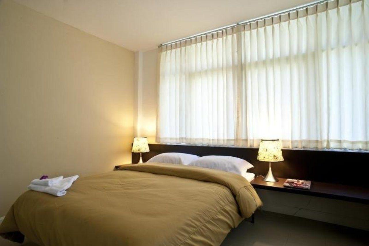G9bangkok Hostel Bagian luar foto