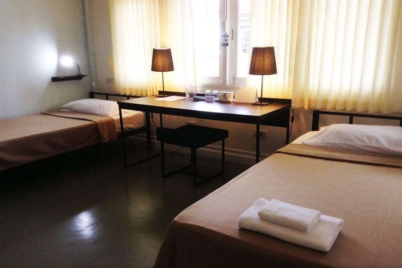 G9bangkok Hostel Bagian luar foto
