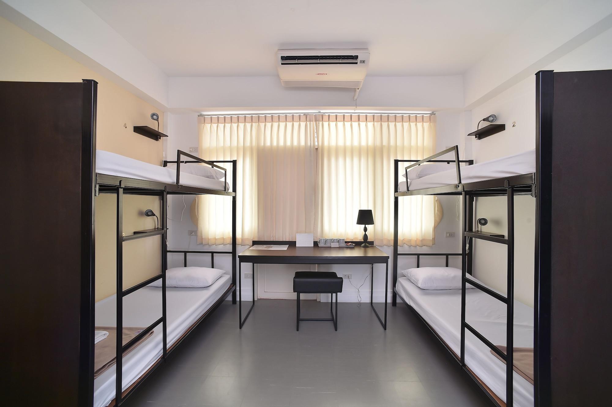 G9bangkok Hostel Bagian luar foto