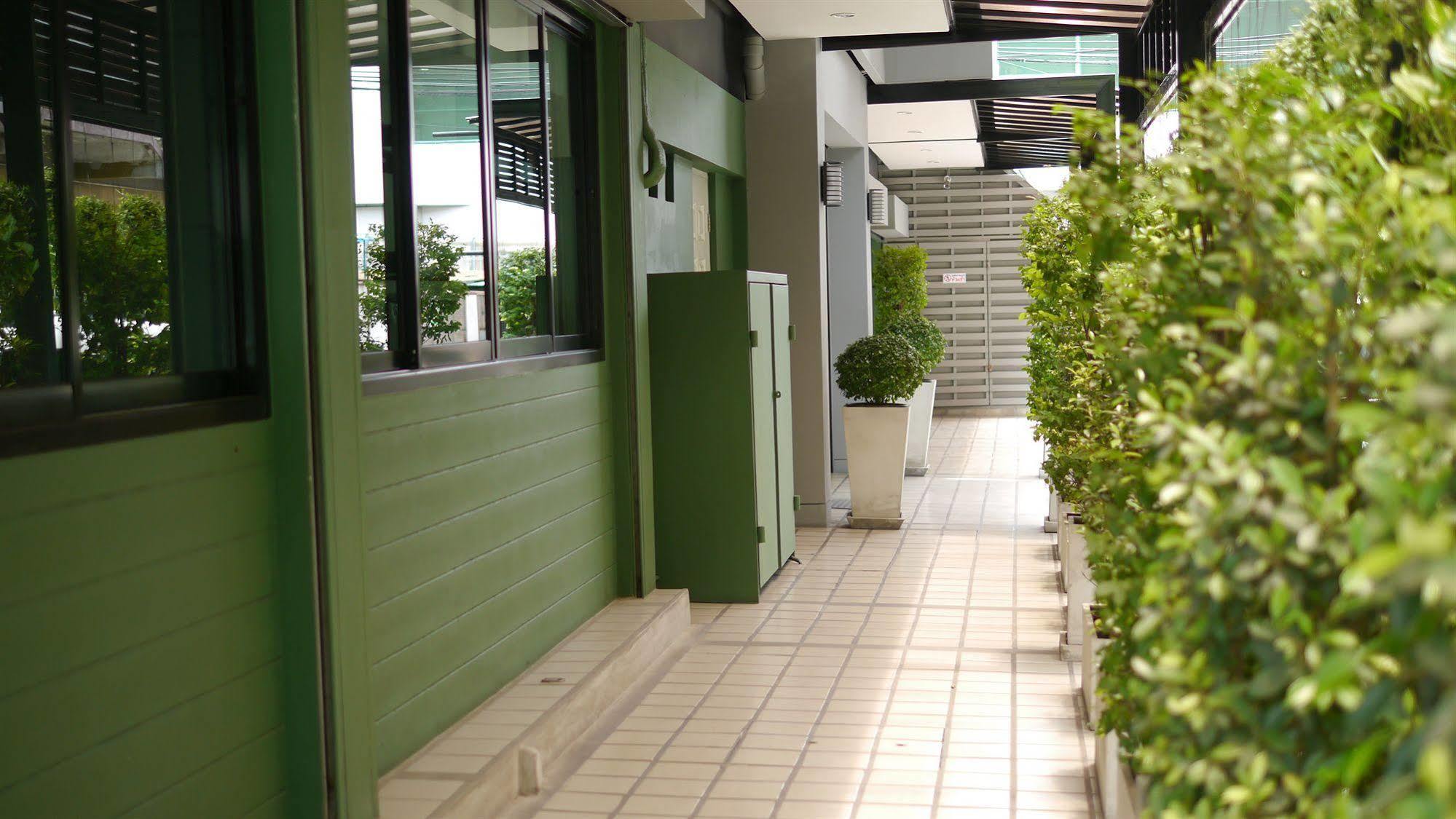 G9bangkok Hostel Bagian luar foto